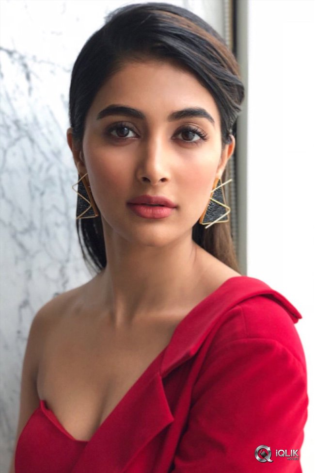 Pooja-Hegde